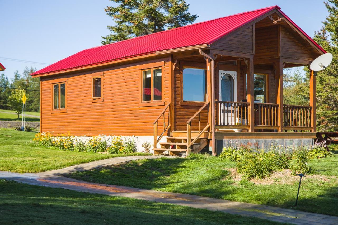 Chalets De L'Anse Ste Helene Maria Exterior photo