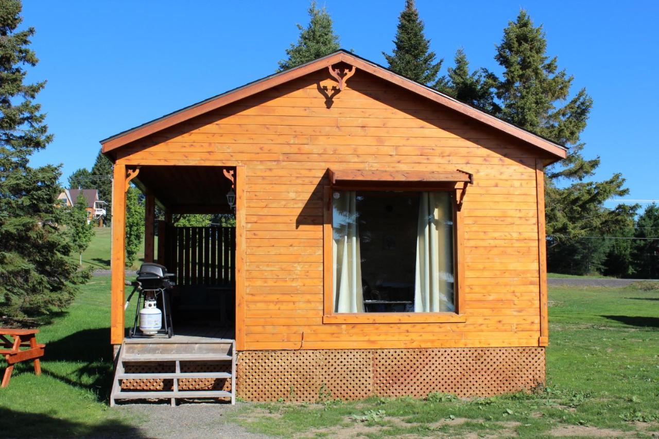 Chalets De L'Anse Ste Helene Maria Exterior photo